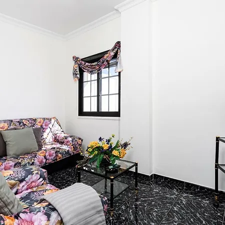 Διαμέρισμα Home2book Volcano Views & Terrace *