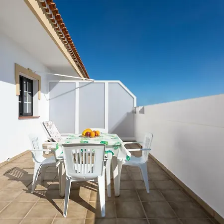 Διαμέρισμα Home2book Volcano Views & Terrace *