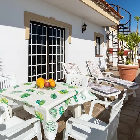 Home2book Volcano Views & Terrace Διαμέρισμα *